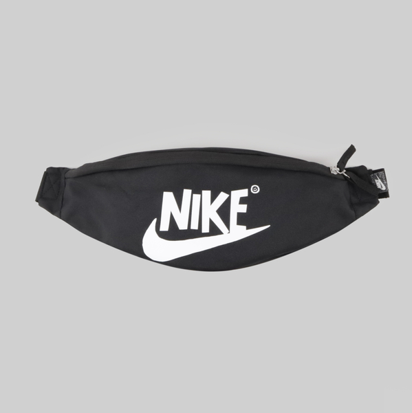 Сумка поясная Nike Heritage Waist Pack артикул:DQ5727-010 Сумка поясная Nike Heritage Waist Pack артикул:DQ5727-010 - купить в магазине Дайс