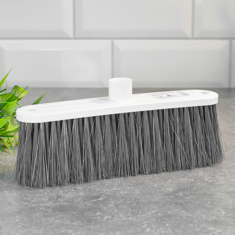 Щетка для пола "Good" L235мм (белый)