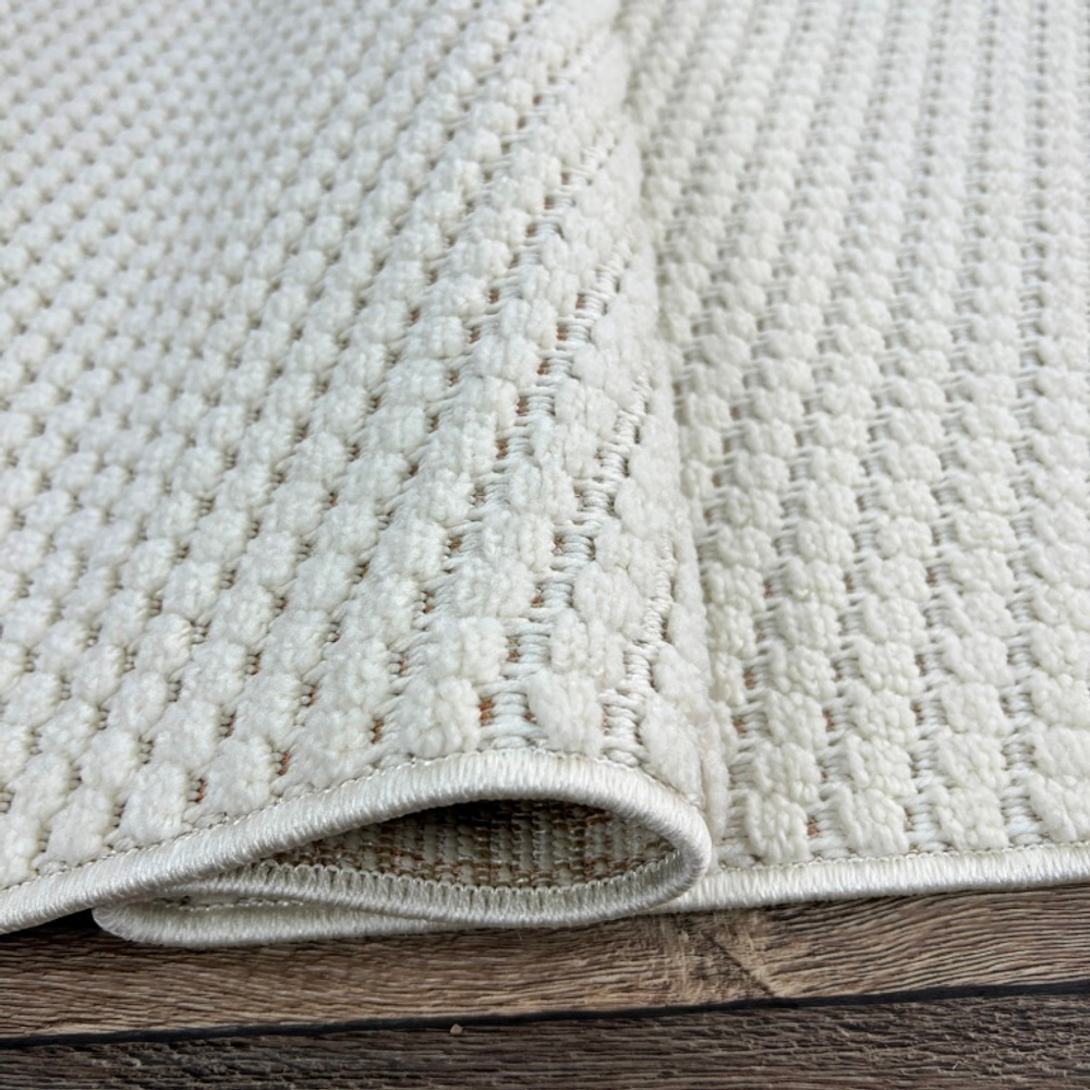 Quest L1063A CREAM Прямой