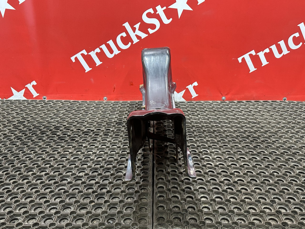 Траверса рамы поперечная 2017г.