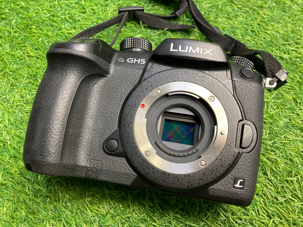 Panasonic Lumix GH5