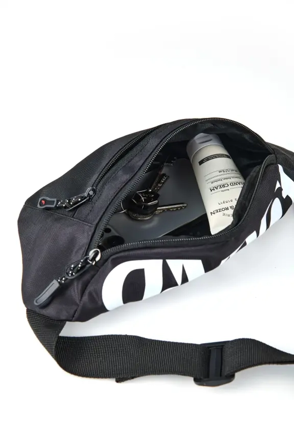 Сумка поясная Forward, чёрная, 1,8 л