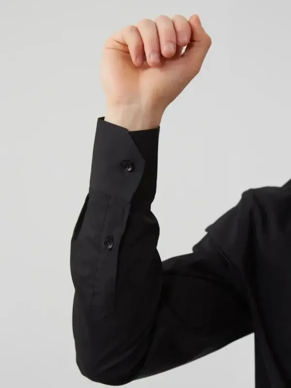 Рубашка классическая CLASSIC FIT с длинным рукавом, черная