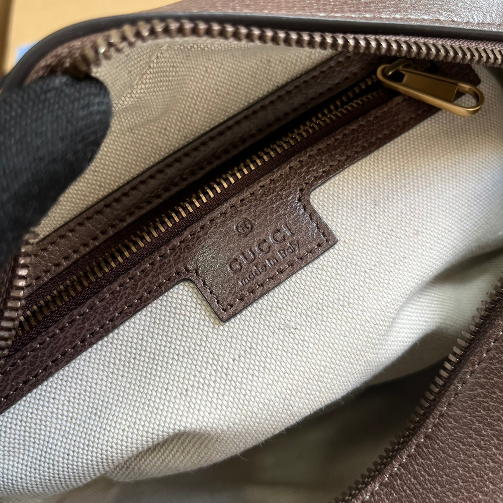 Gucci Ophidia GG Crossbody Bag 23 cm