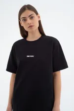 Купить Футболка SOME PEOPLE Черная Футболка SOME PEOPLE Черная