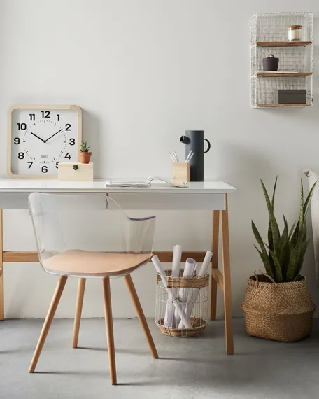 Стул Bjorg с подлокотниками и прозрачной спинкой | Купить в Hallberg.ru