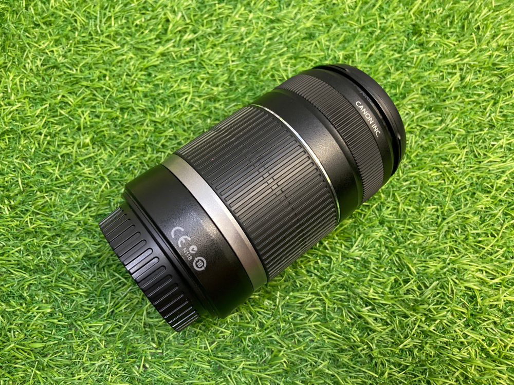 Canon EF-S 55-250mm 4-5.6 IS