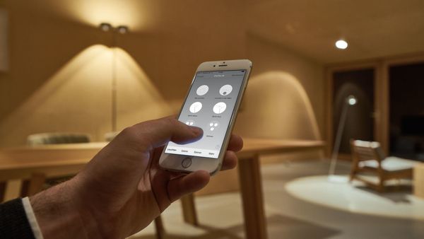 Умный свет: подробный гайд про интеллектуальную систему освещения