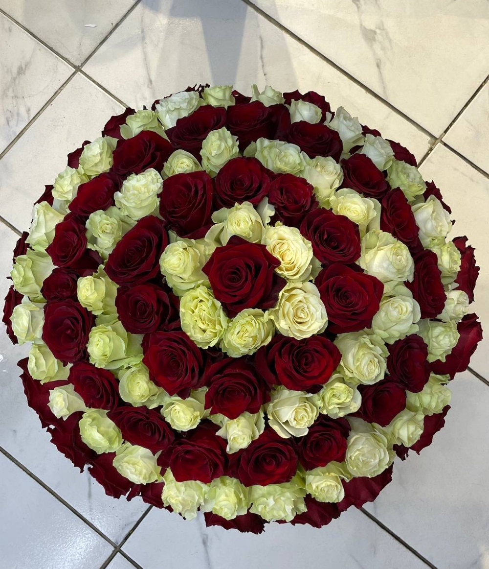 Коробка 101 роза Спираль Престиж