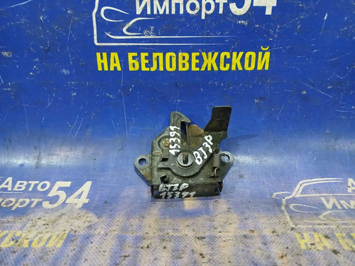 Замок капота MAZDA FAMILIA 2000-2003