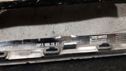 Молдинг решетки радиатора правый верхний Mercedes E-Class (W213) 16-20 Б/У Оригинал A2138880273