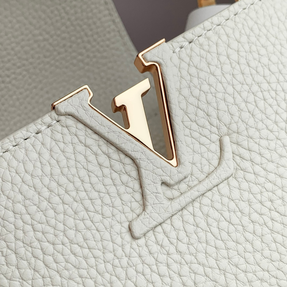 Louis Vuitton Capucines Mini