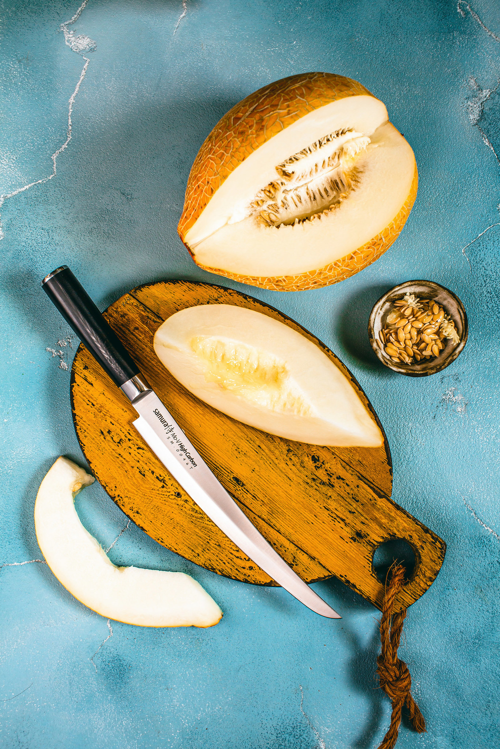 Нож кухонный для нарезки 23см Samura Mo-V SM-0046T/K