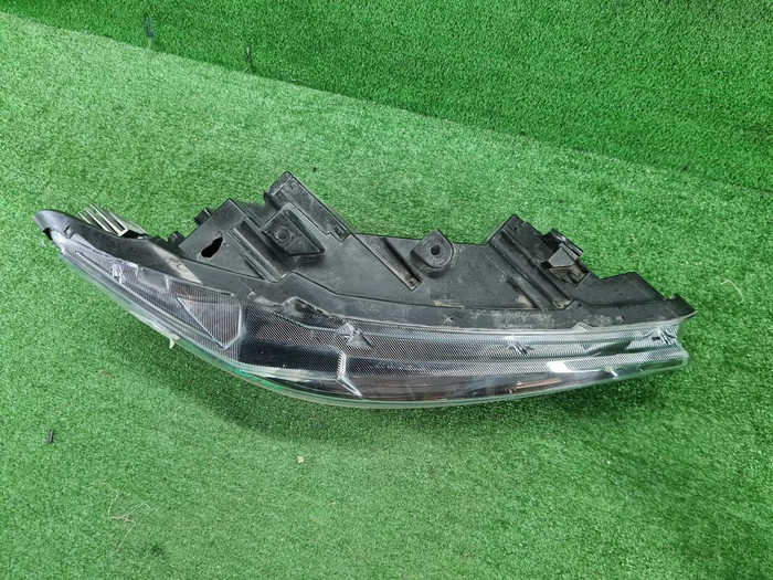 Фара правая Haval F7 (2018-2024) LED