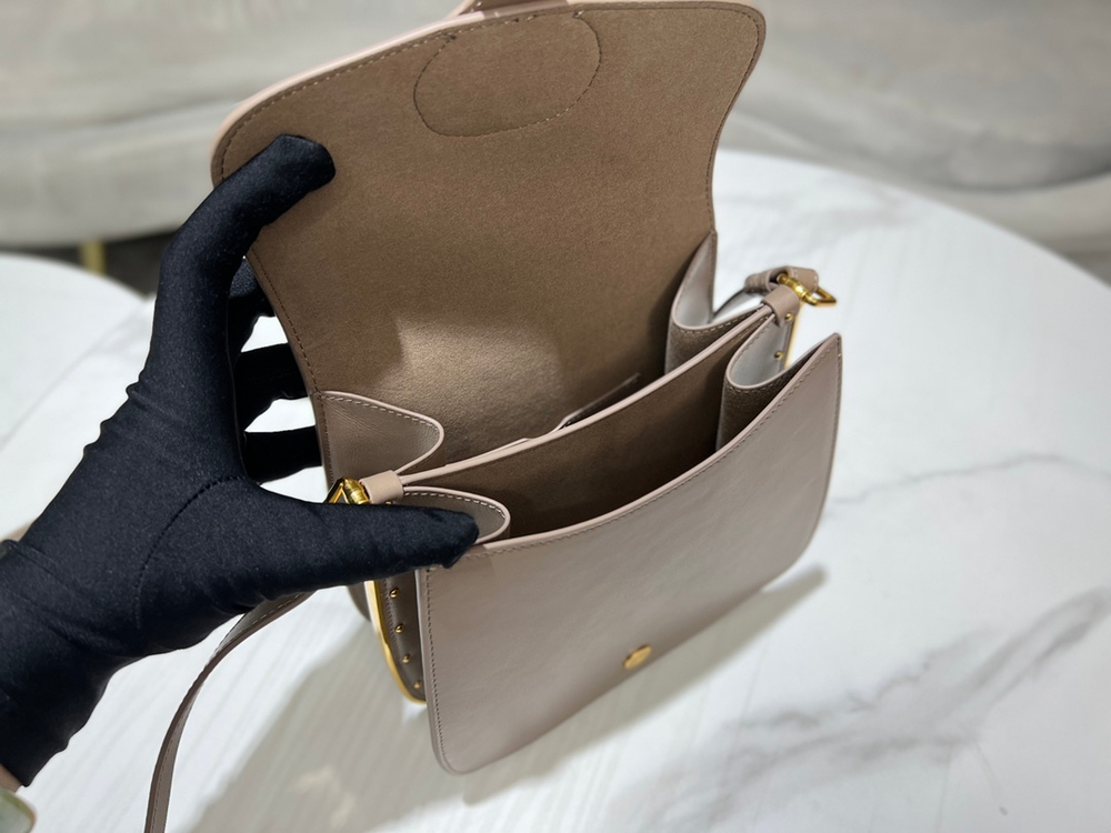 Christian Dior Bobby Frame