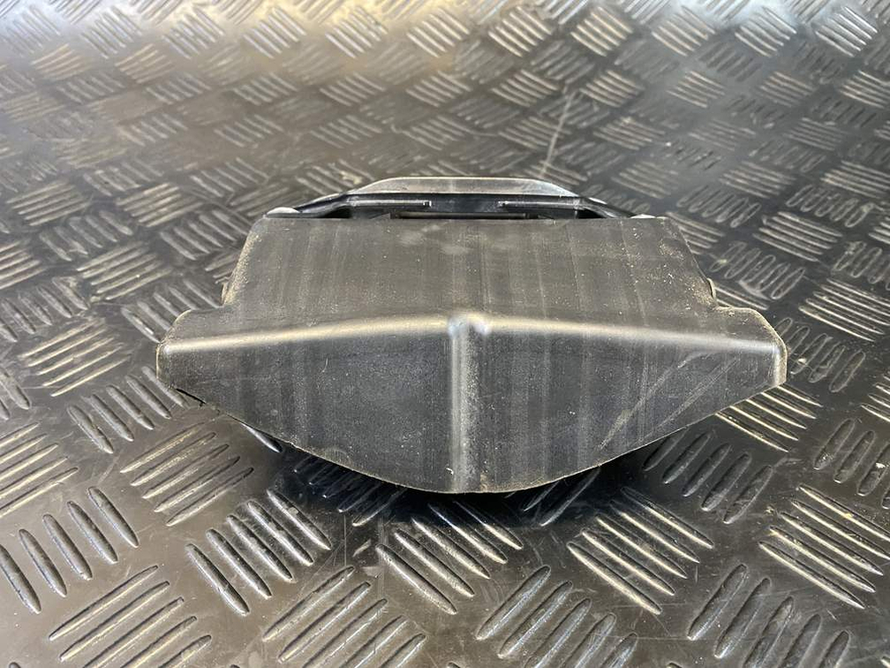 Воздуховод Yamaha FJR1300A RP13A 2010