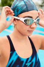 Очки для плав. SPEEDO Biofuse 2.0, 8-00233214500, ДЫМЧАТЫЕ линзы, белая оправа