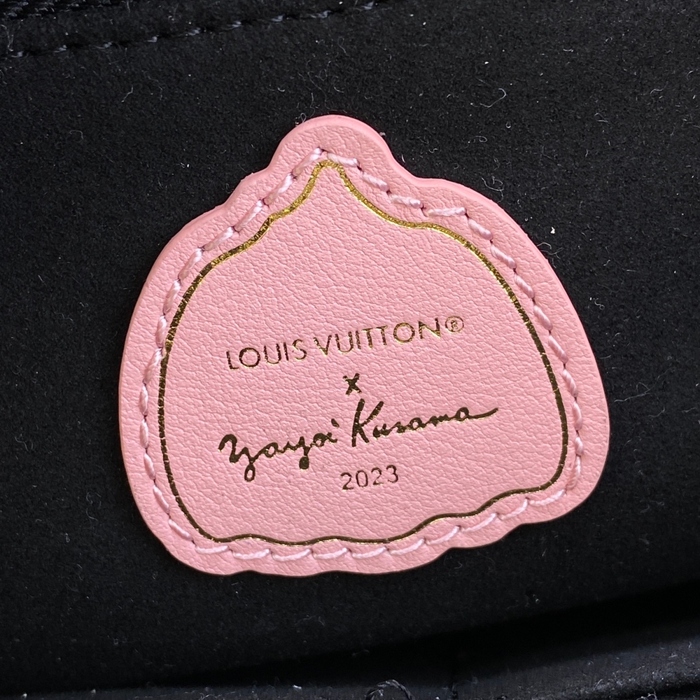 Louis Vuitton Onthego PM