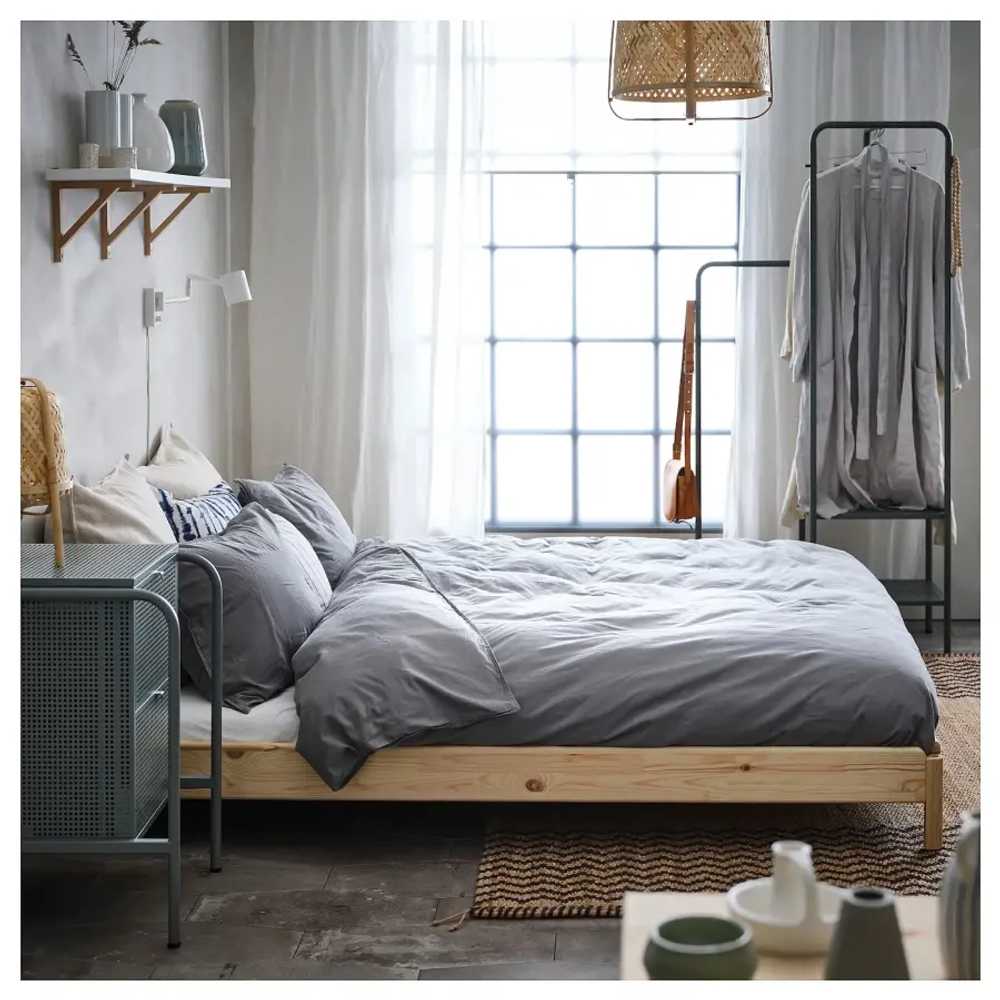 Складная кровать с 2 матрасами - IKEA UTÅKER/UTAKER, 200х80 см, матрас жесткий, сосна, УТОКЕР ИКЕА