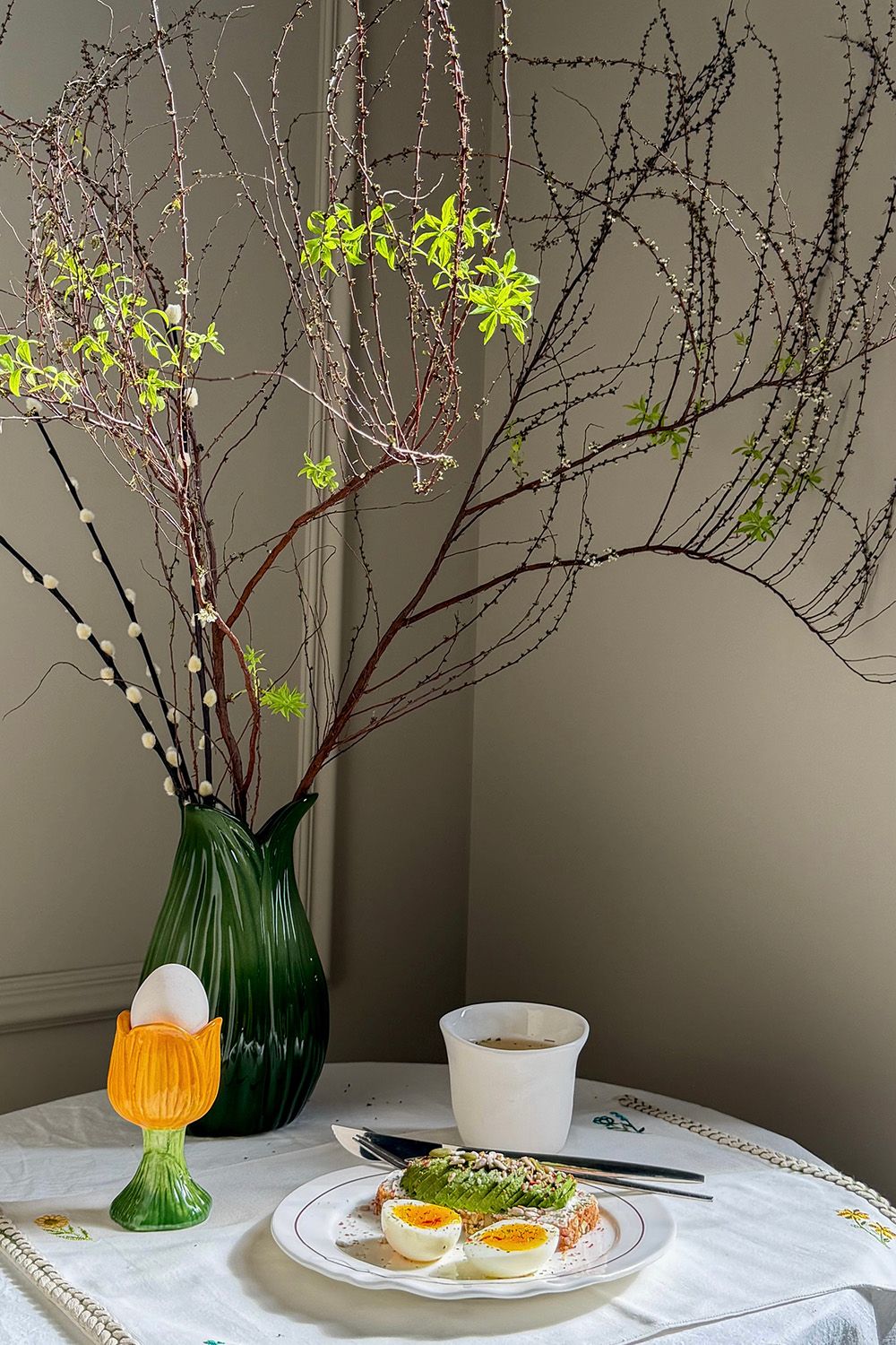 Ваза Petal зеленого цвета из коллекции Blossom, 22 см