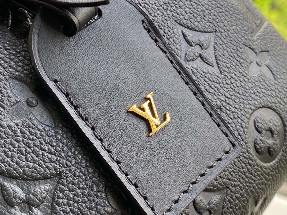 Louis Vuitton Petite Malle Souple