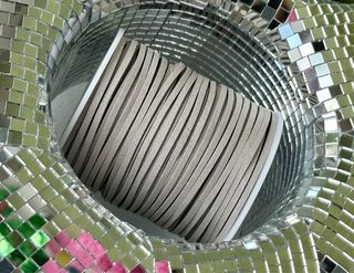 Шнур из искусственной замши 2,5мм, серый (1 м)