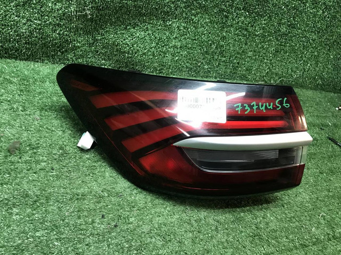 Фонарь левый внешний Geely Coolray (2019-2024) LED