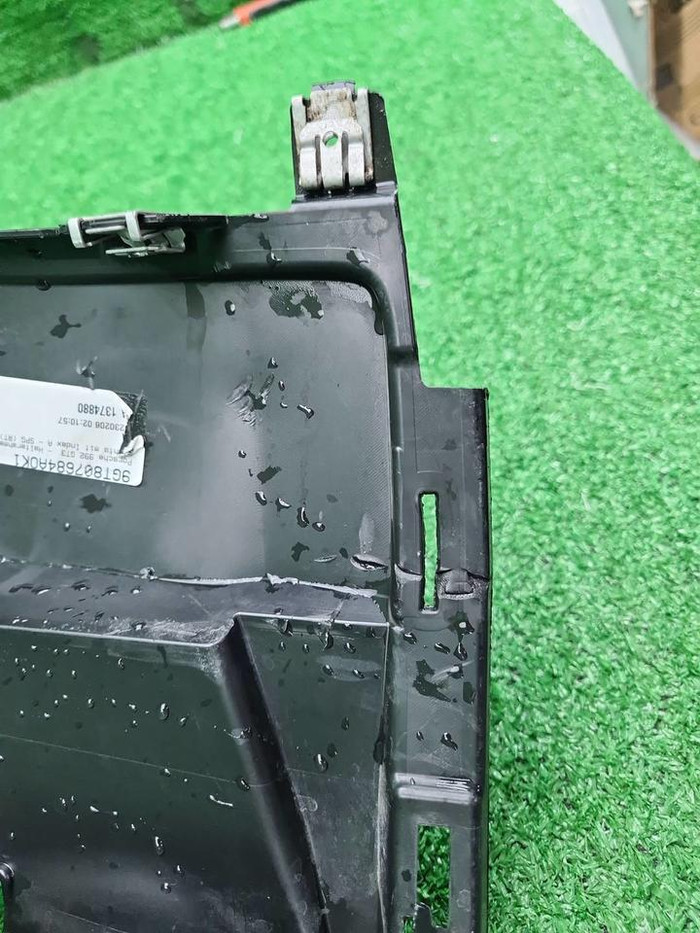 Кронштейн бампера RH Porsche 911 GT3 992 (21-нв)