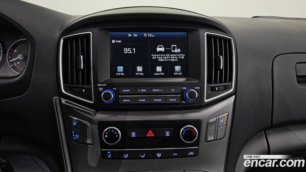 Hyundai The New Grand Starex Van 3-х местный (01.2020)