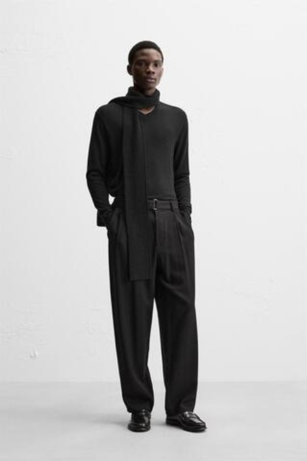 ZARA БРЮКИ С ЗАЩИПАМИ И РЕМНЕМ, ЧЕРНЫЙ