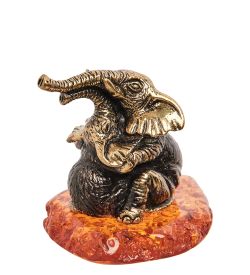 Народные промыслы AM-2251 Фигурка «Слоны» (латунь, янтарь)