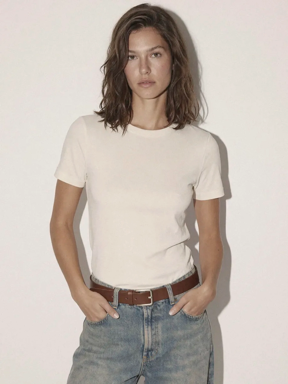 Футболка базовая приталенная