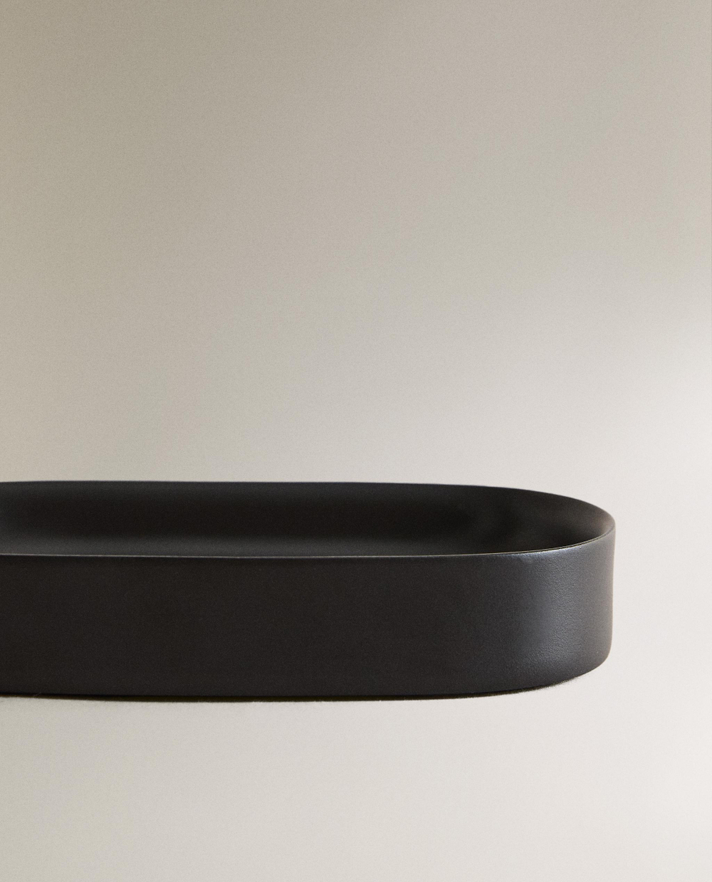 Zara Home мыльница, смола, чёрный