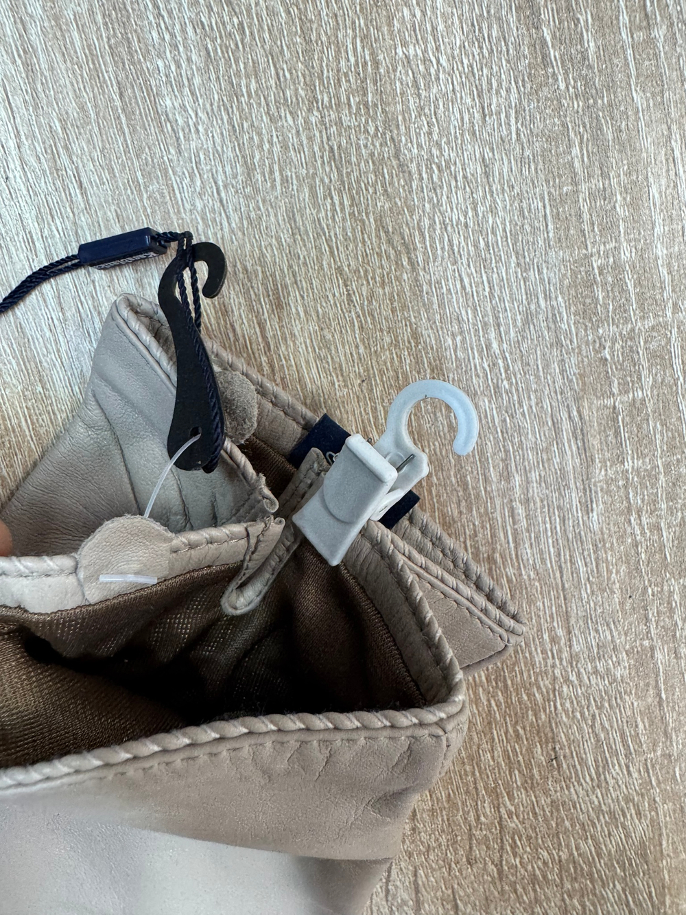 Перчатки. Женские. Материал верха: Кожаные люкс качества. Подклад: Шелк. 5 шт в упаковке