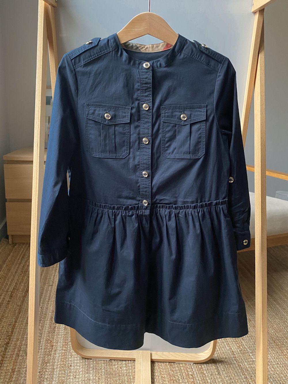 Платье Burberry, 116