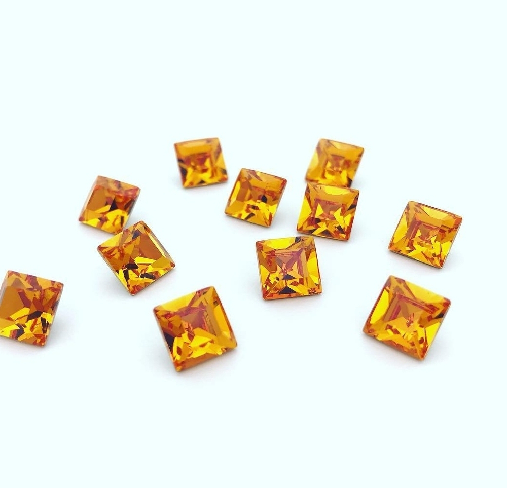 evoli 4428 Square Fancy Stone - Tangerine