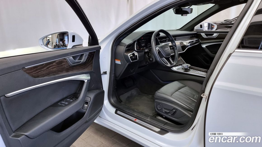 Audi A6 (C8) 40 TDI Premium (05.2020)