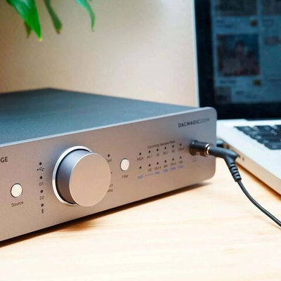 Цифро-аналоговый преобразователь Cambridge Audio DAC Magic 200M