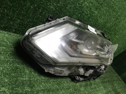 Битая Фара левая Nissan X-Trail T32 (17-22) LED