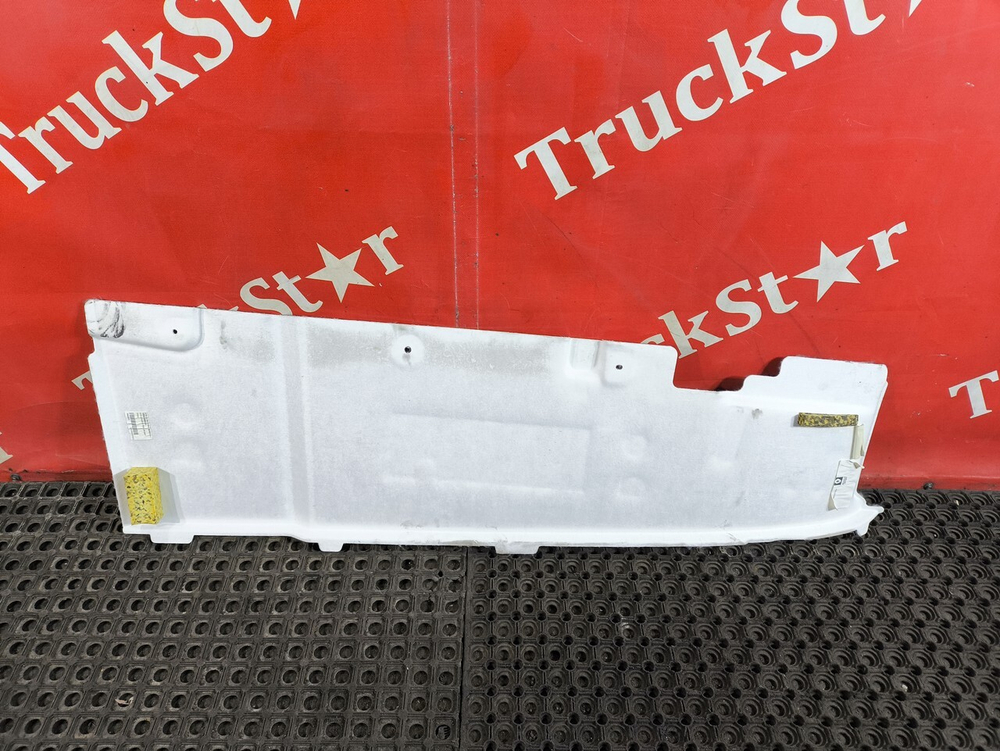 Обшивка салона левая