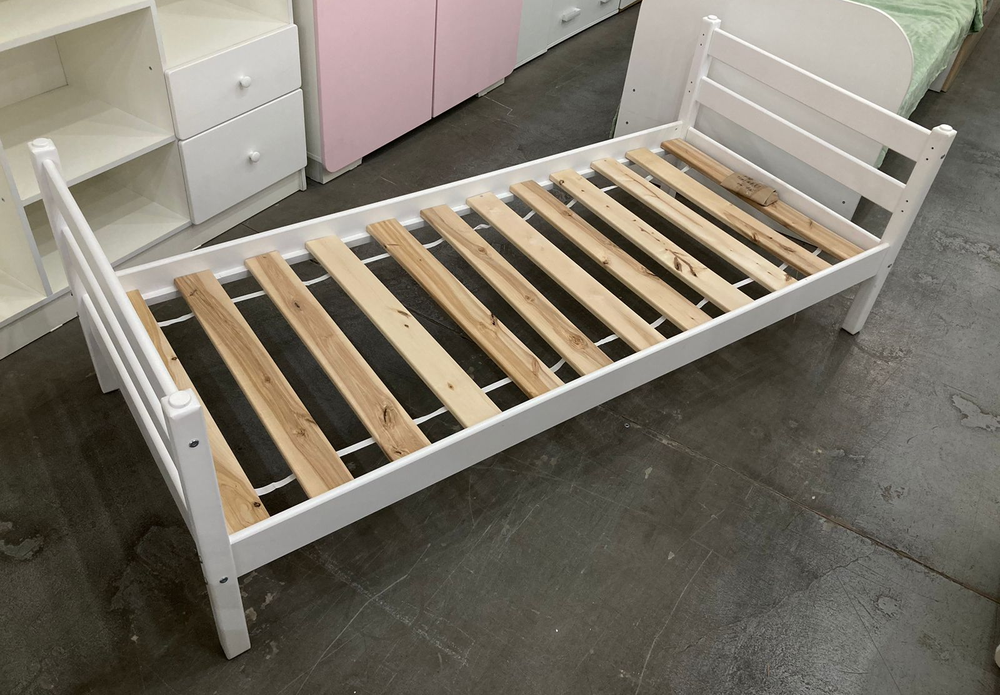 Кровать Сонечка Массив одноярусная белый 800*1900