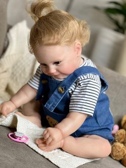 Кукла Реборн мягконабивная 60см в пакете (FA-161A)