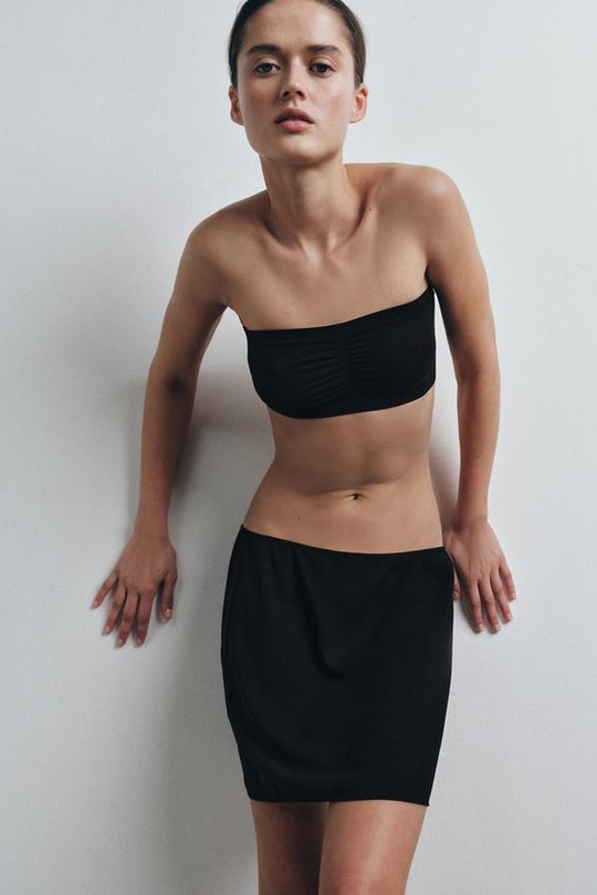 ZARA МИНИ-ЮБКА-ЧЕХОЛ, ЧЕРНЫЙ