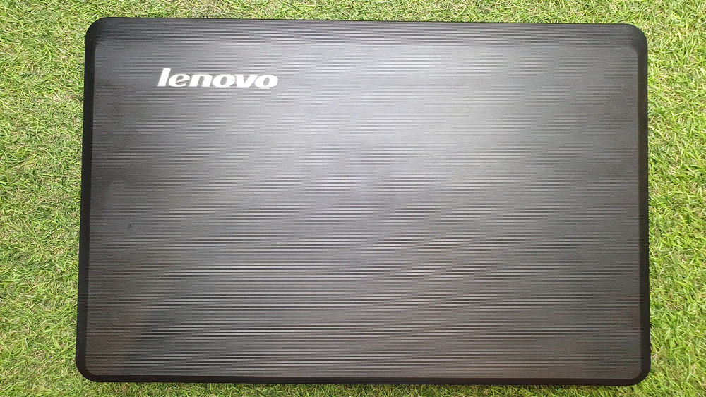 Ноутбук Lenovo B550 Pentium/6Gb