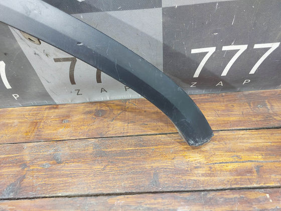 Накладка крыла переднего правого Toyota Fortuner 2 15-нв Б/У Оригинал 756010K021