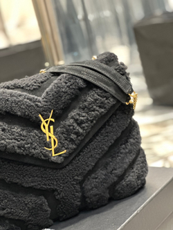 Saint Laurent Loulou 32 cm