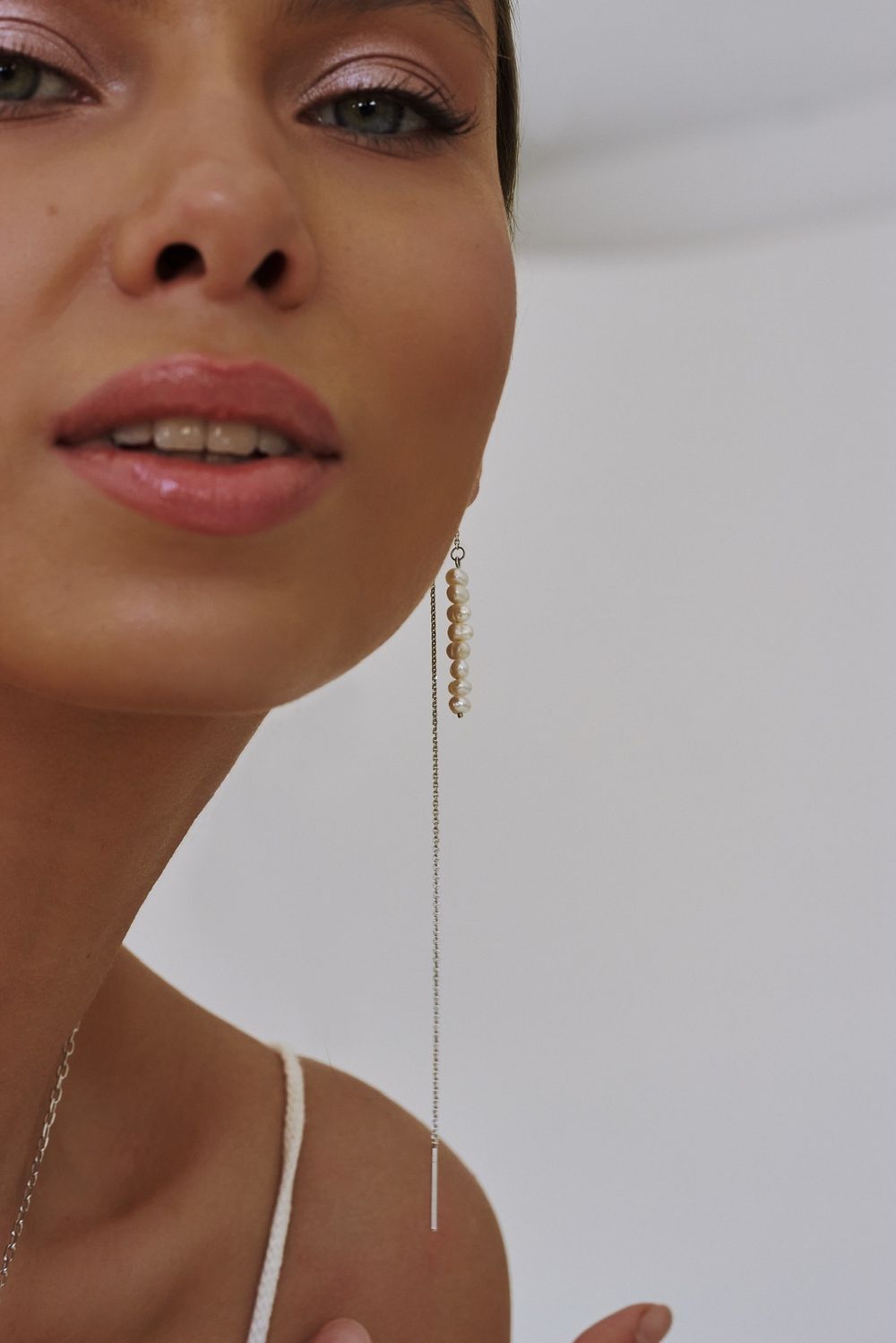 Серьги-протяжки Base Pearl с культивированным жемчугом