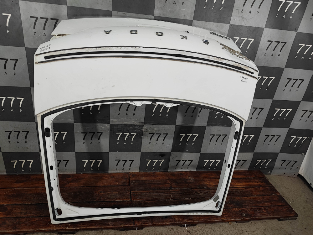 Крышка багажника Skoda Rapid 2 20-нв Б/У Оригинал 60U827025C