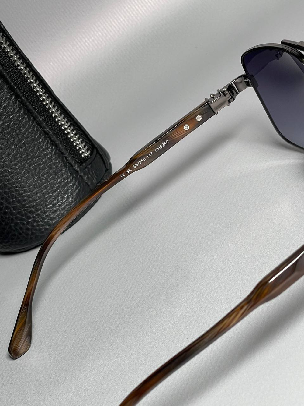 Солнцезащитные очки Chrome Hearts