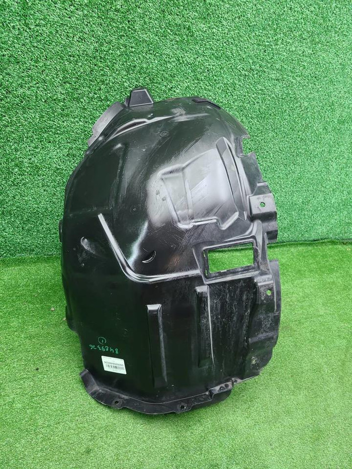 Подкрылок передний LH Mercedes CLS c257 17-21 AMG